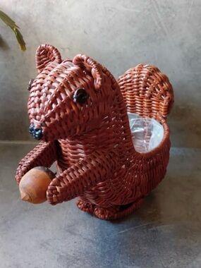 Vintage Brown Woven Wicker Squirrel holding Acorn Basket
